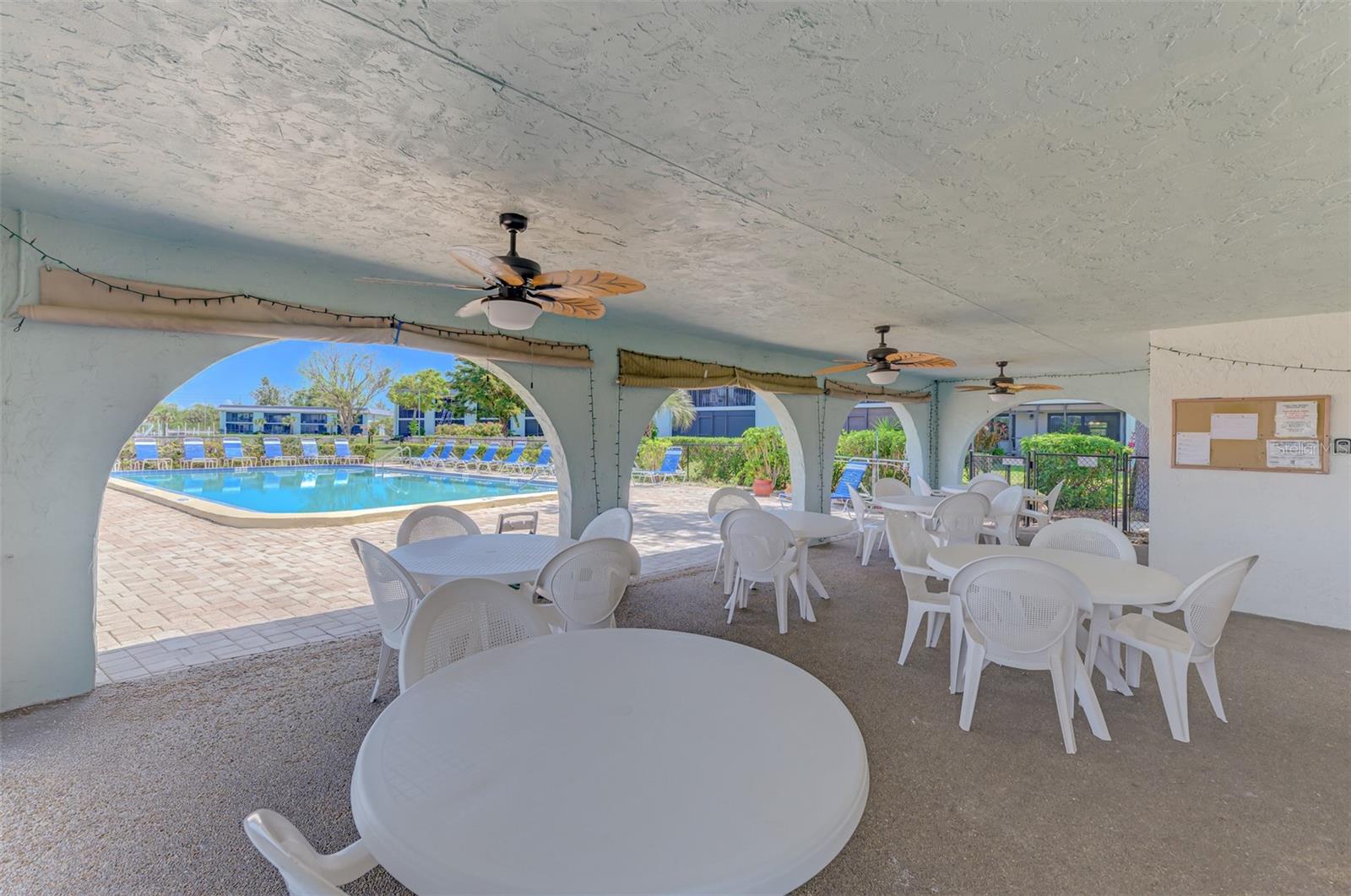 Image 40 of 42 For 150 Englewood Isles Parkway 505
