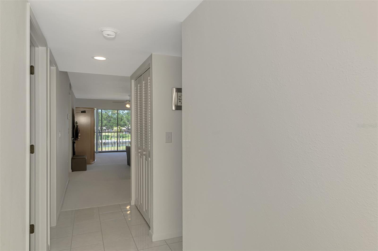 Image 7 of 42 For 150 Englewood Isles Parkway 505
