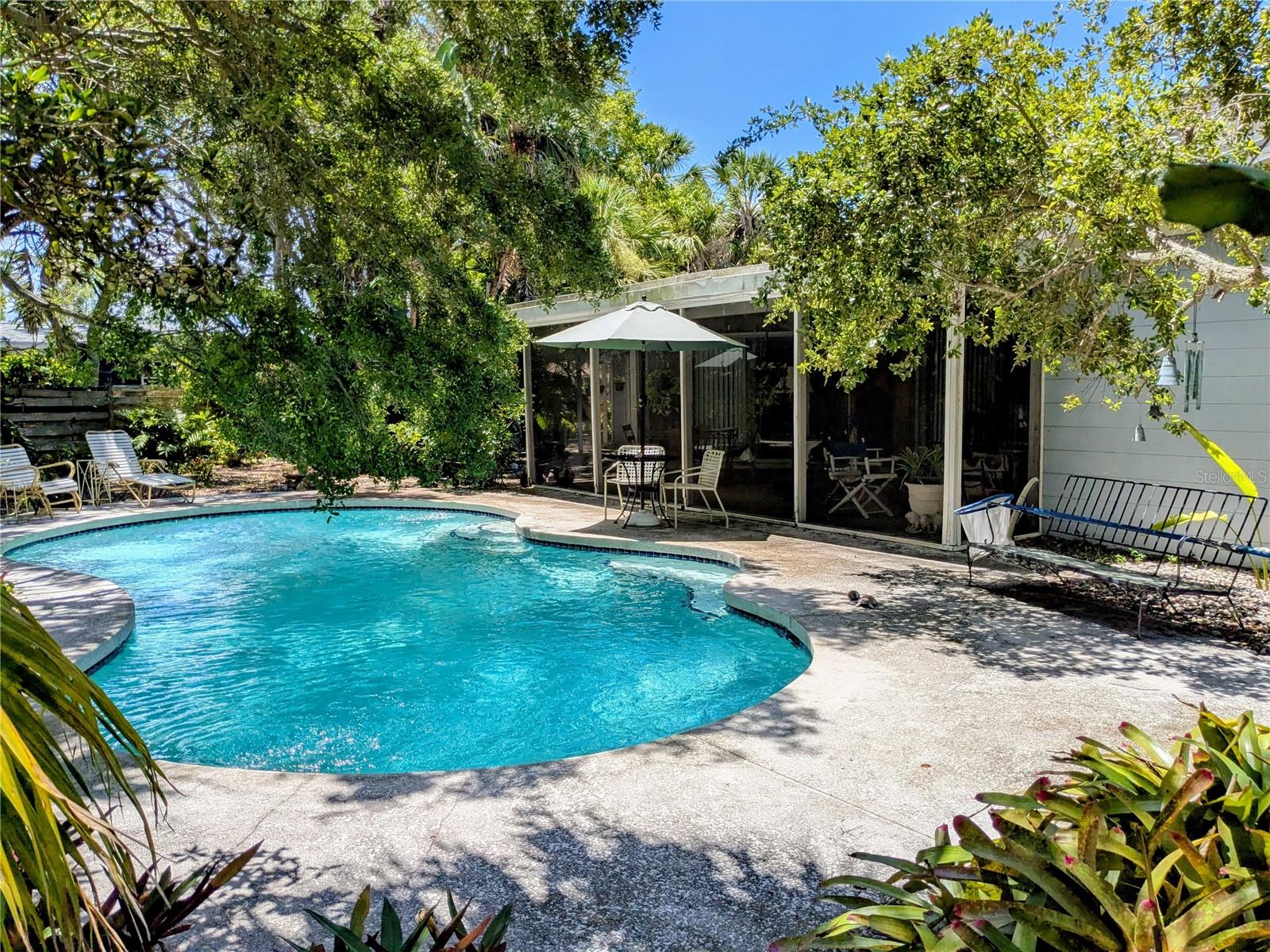 Image 3 of 26 For 5369 Shadow Lawn Drive