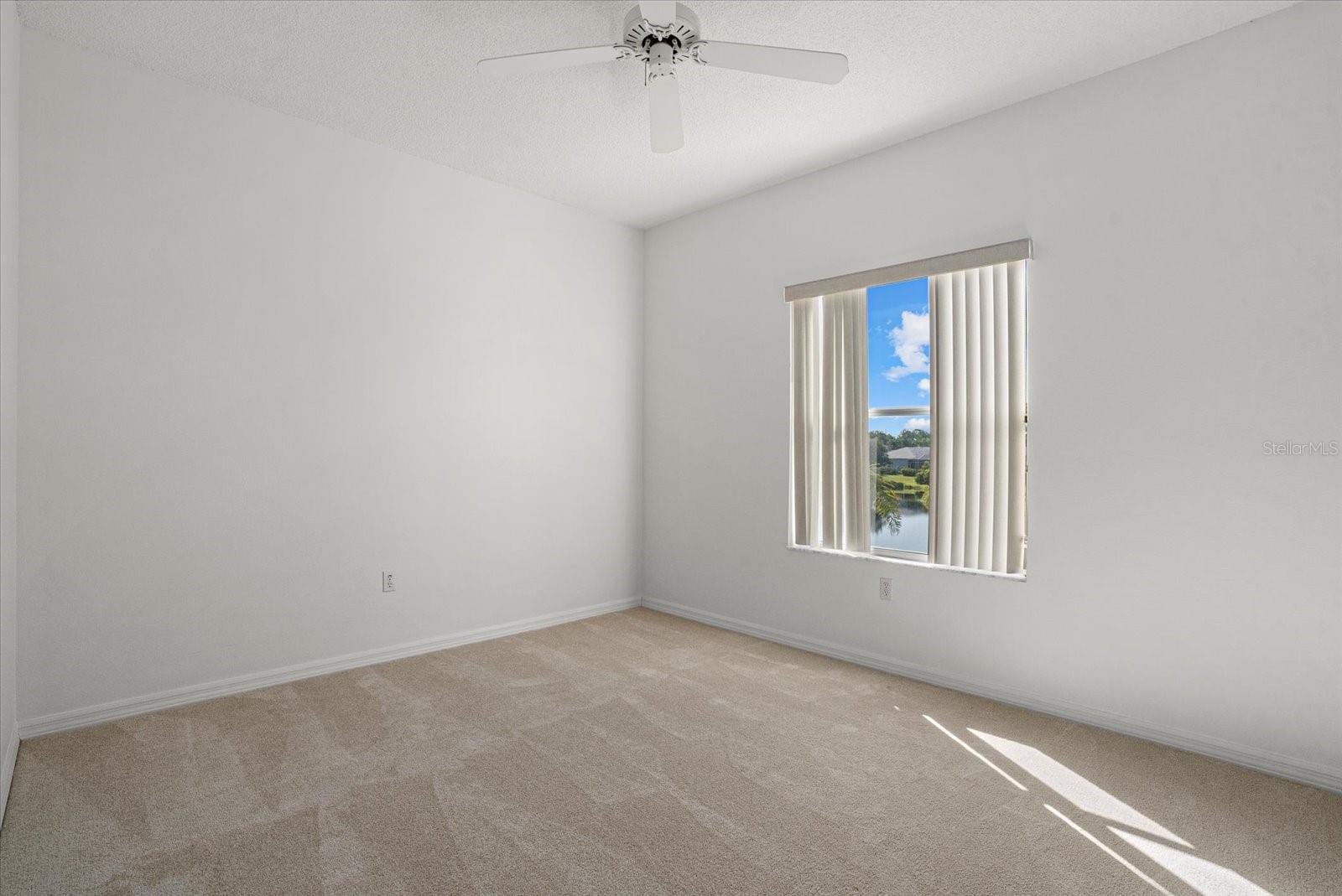 Image 23 of 50 For 9528 Knightsbridge Circle
