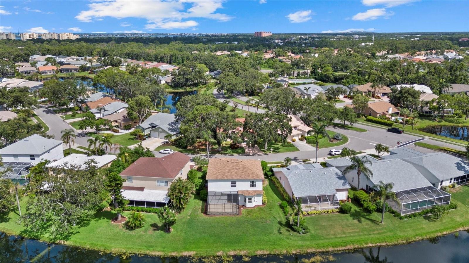 Image 32 of 50 For 9528 Knightsbridge Circle