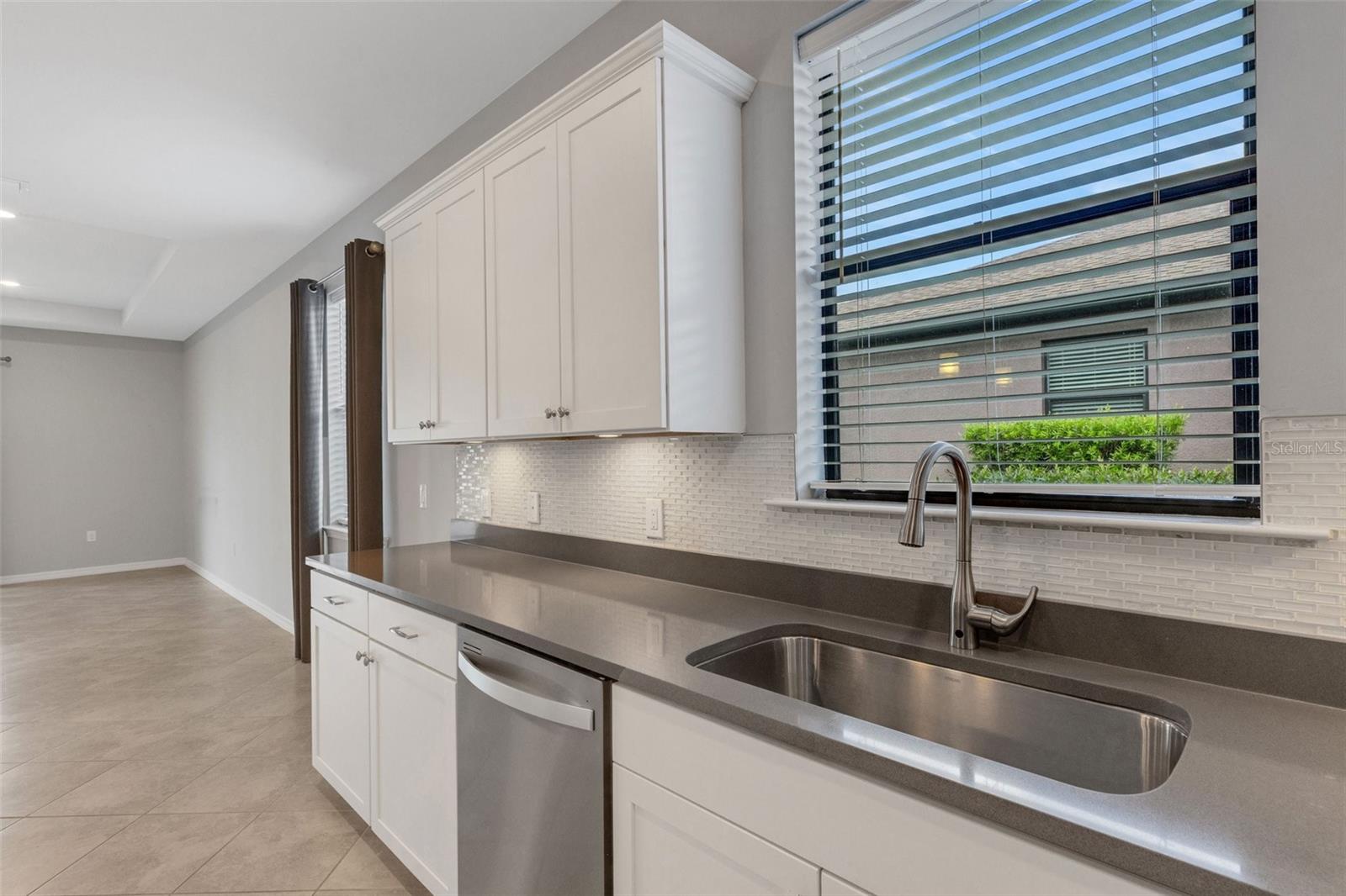 Image 10 of 45 For 2487 Marton Oak Boulevard