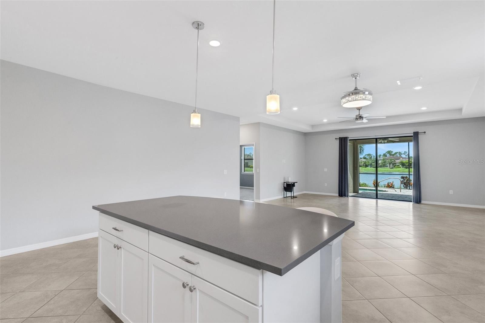 Image 14 of 45 For 2487 Marton Oak Boulevard
