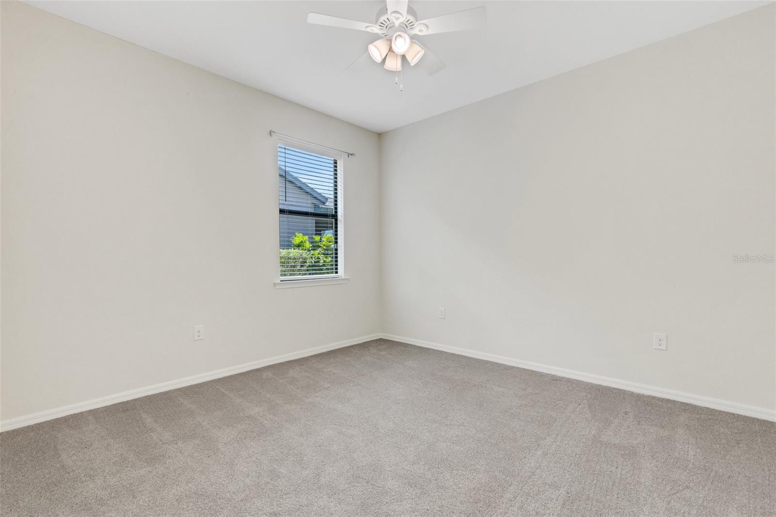 Image 29 of 45 For 2487 Marton Oak Boulevard