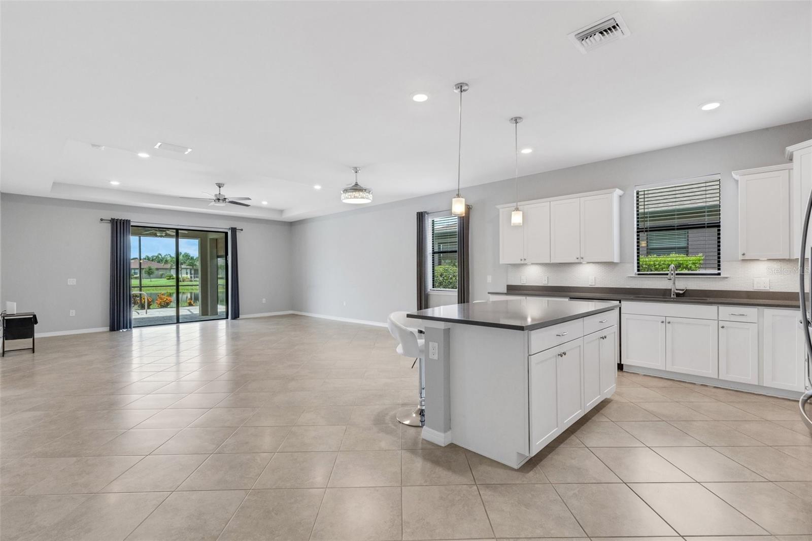 Image 3 of 45 For 2487 Marton Oak Boulevard
