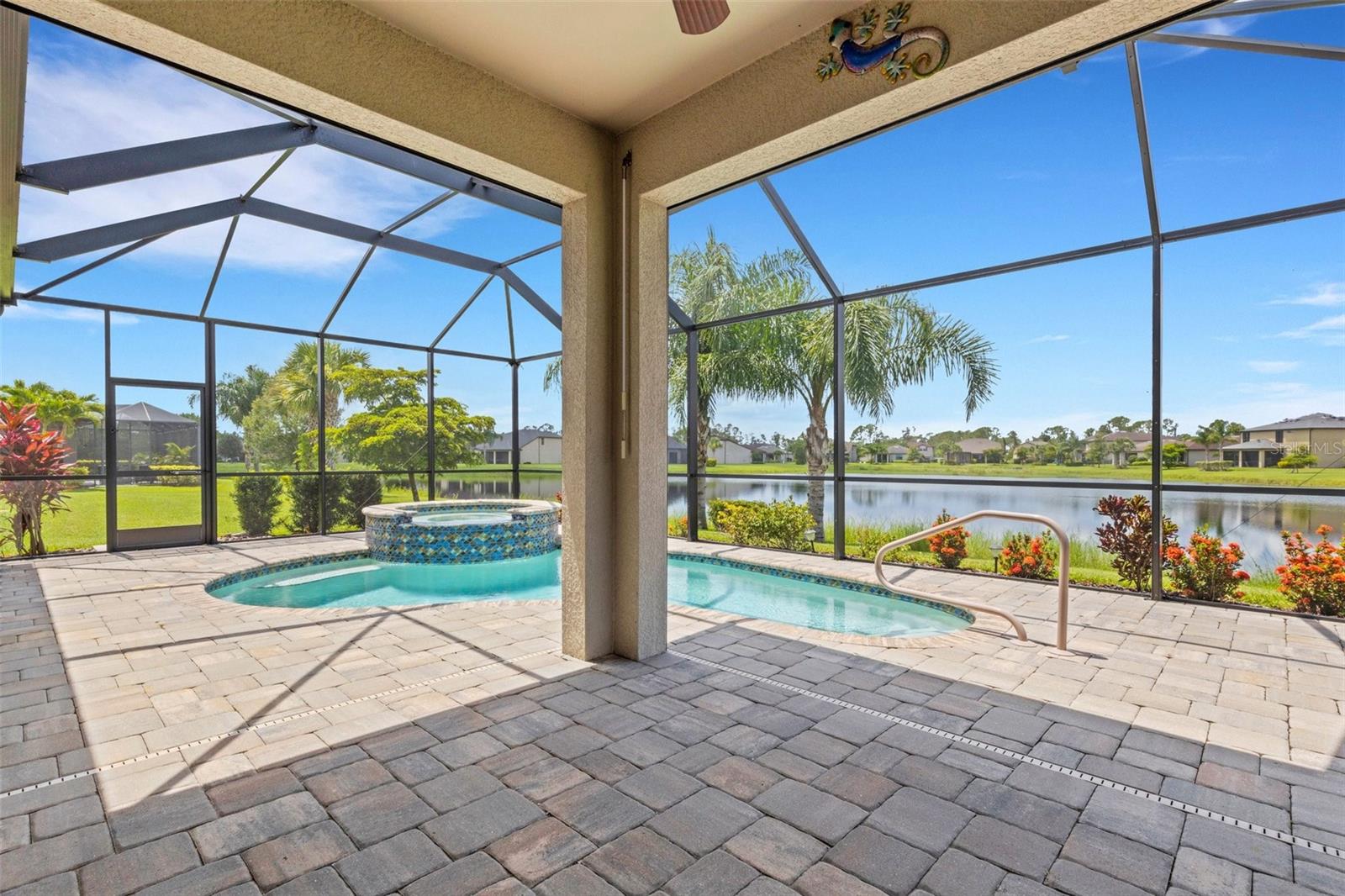 Image 35 of 45 For 2487 Marton Oak Boulevard