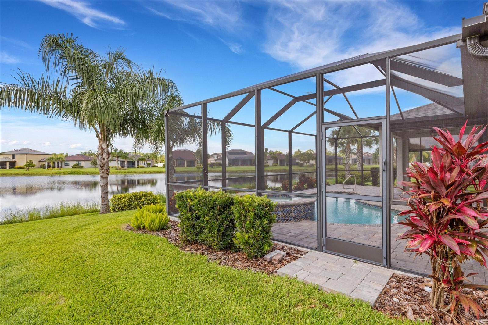 Image 40 of 45 For 2487 Marton Oak Boulevard