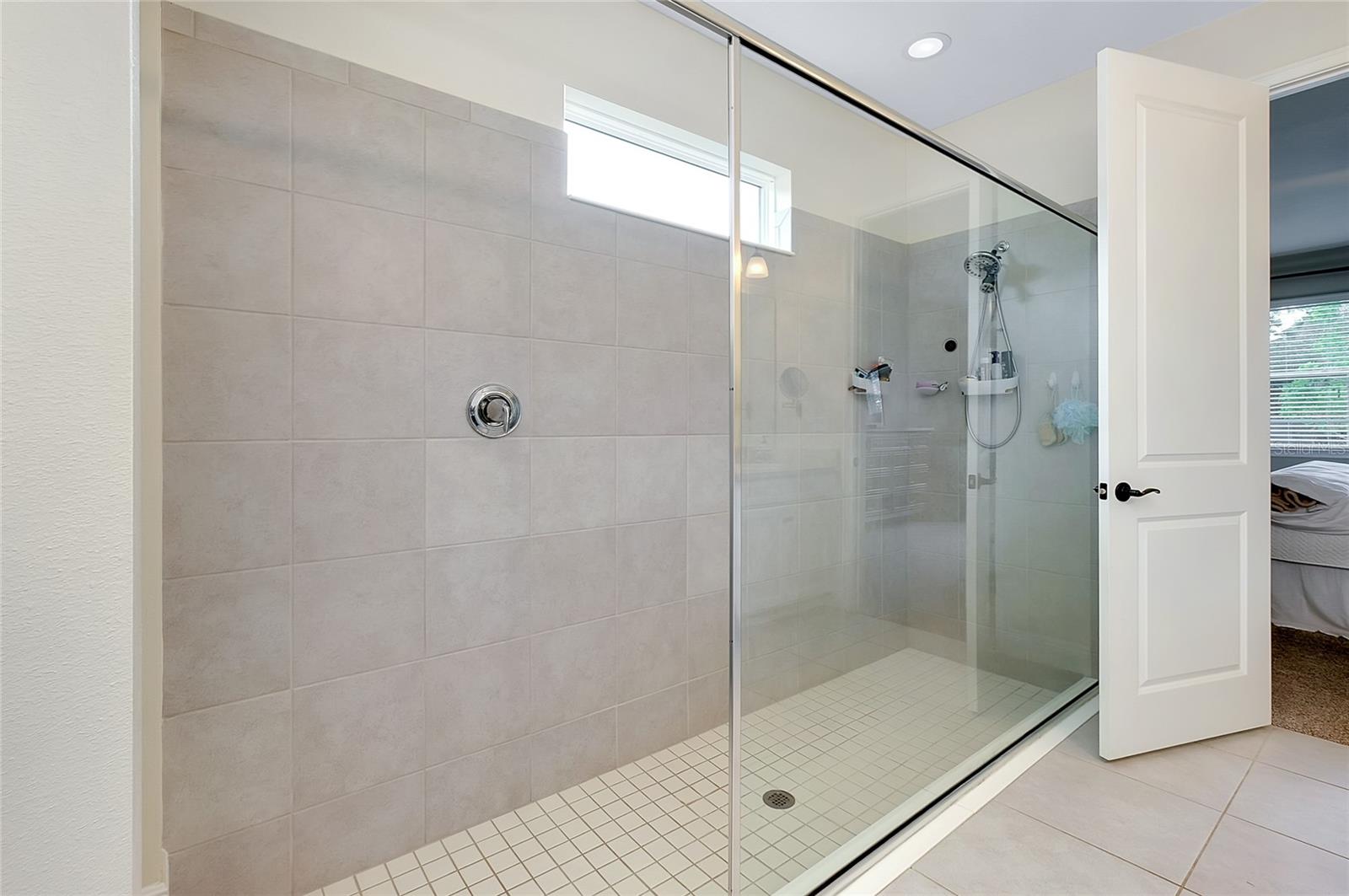 Image 36 of 69 For 11560 Tapestry Lane