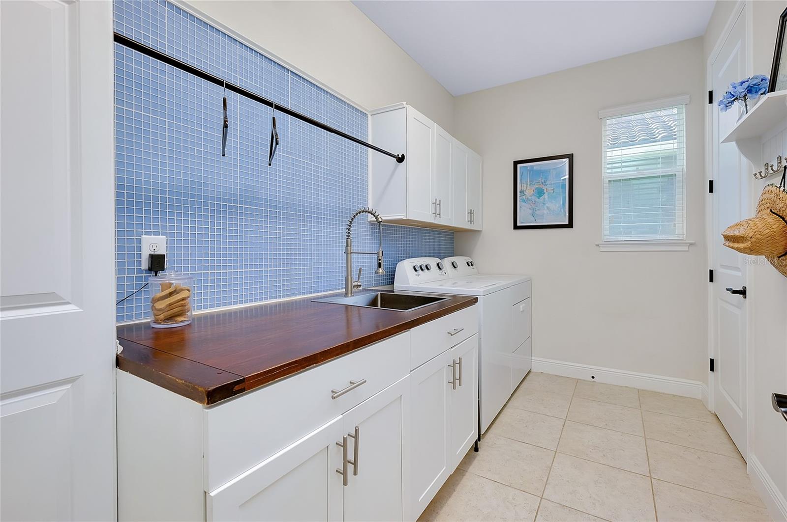 Image 46 of 69 For 11560 Tapestry Lane