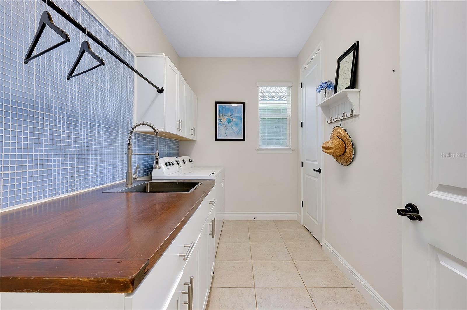 Image 47 of 69 For 11560 Tapestry Lane