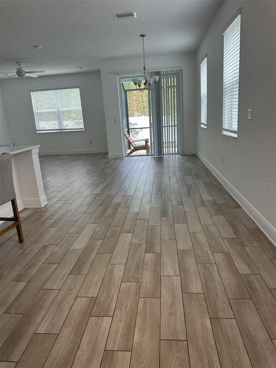 Image 8 of 26 For 3020 Via Sienna Circle