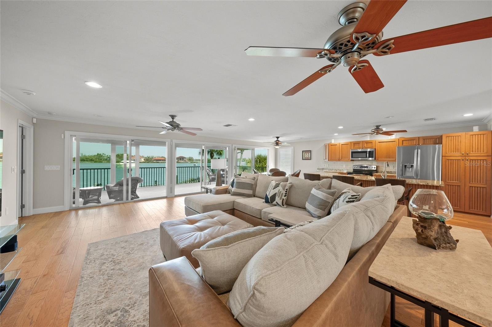 Image 13 of 64 For 931 Inlet Circle