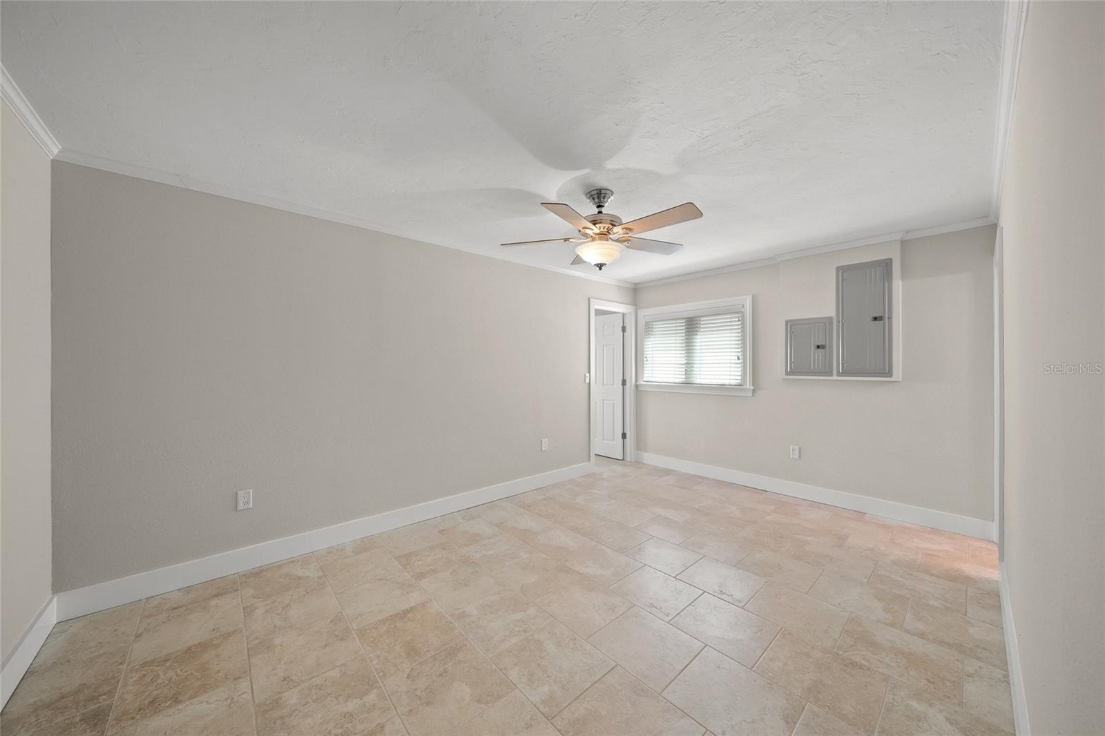 Image 36 of 64 For 931 Inlet Circle