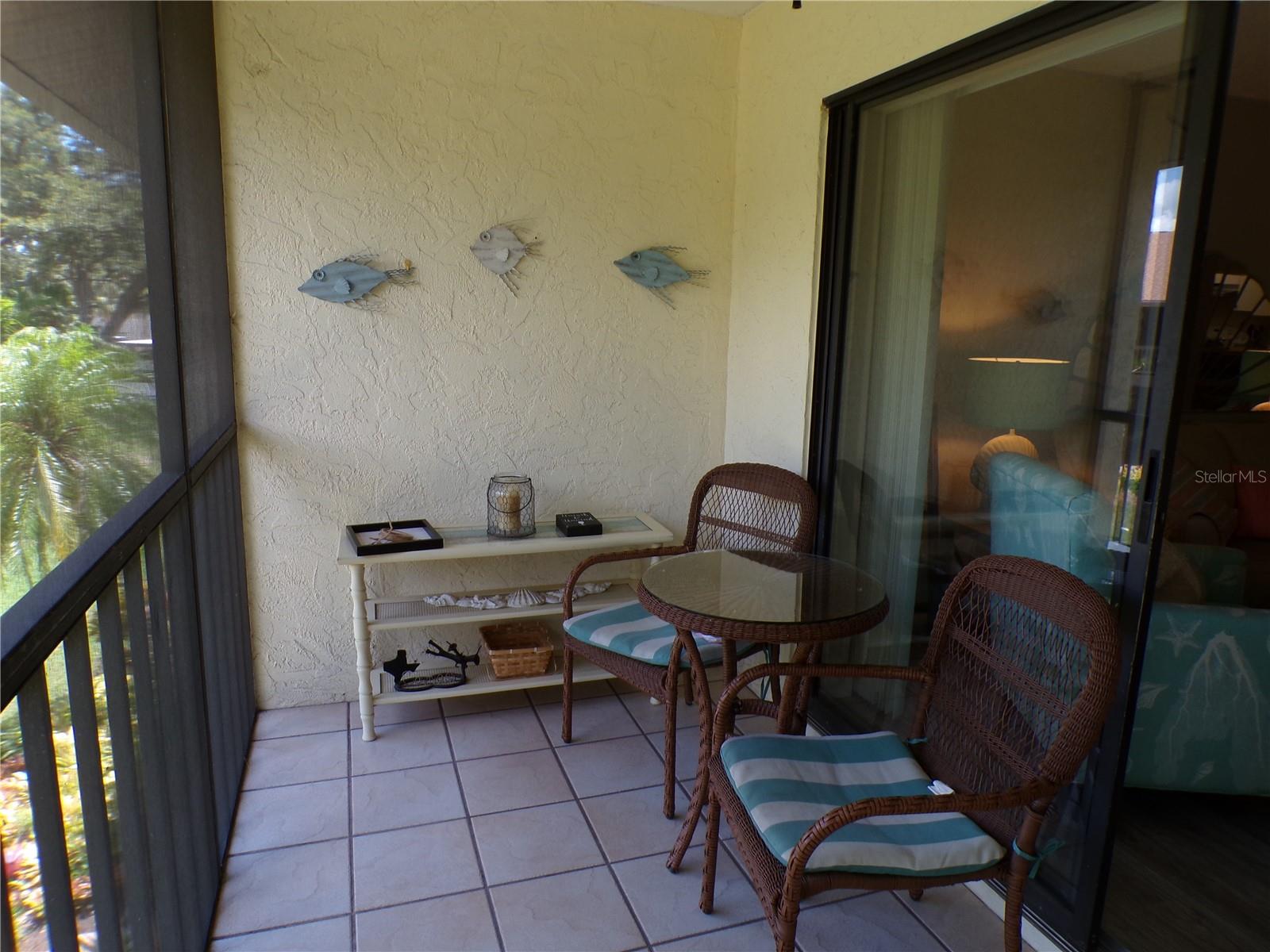 Image 8 of 31 For 756 White Pine Tree Road 210