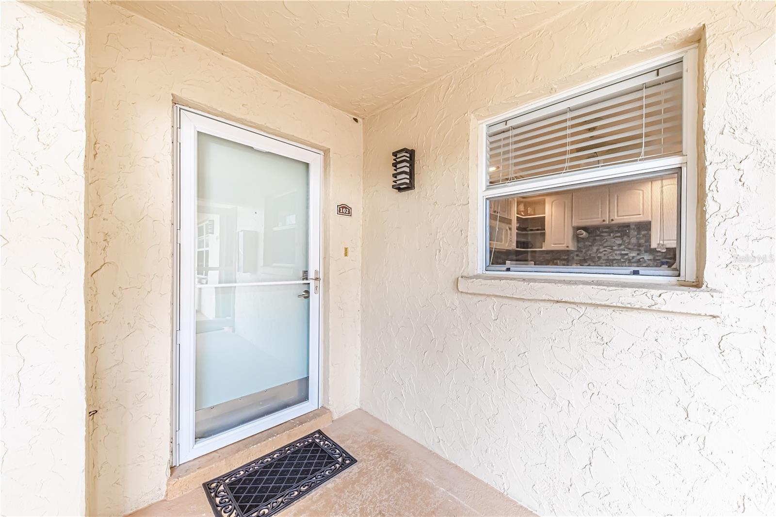 Image 2 of 39 For 616 Flamingo Drive 102