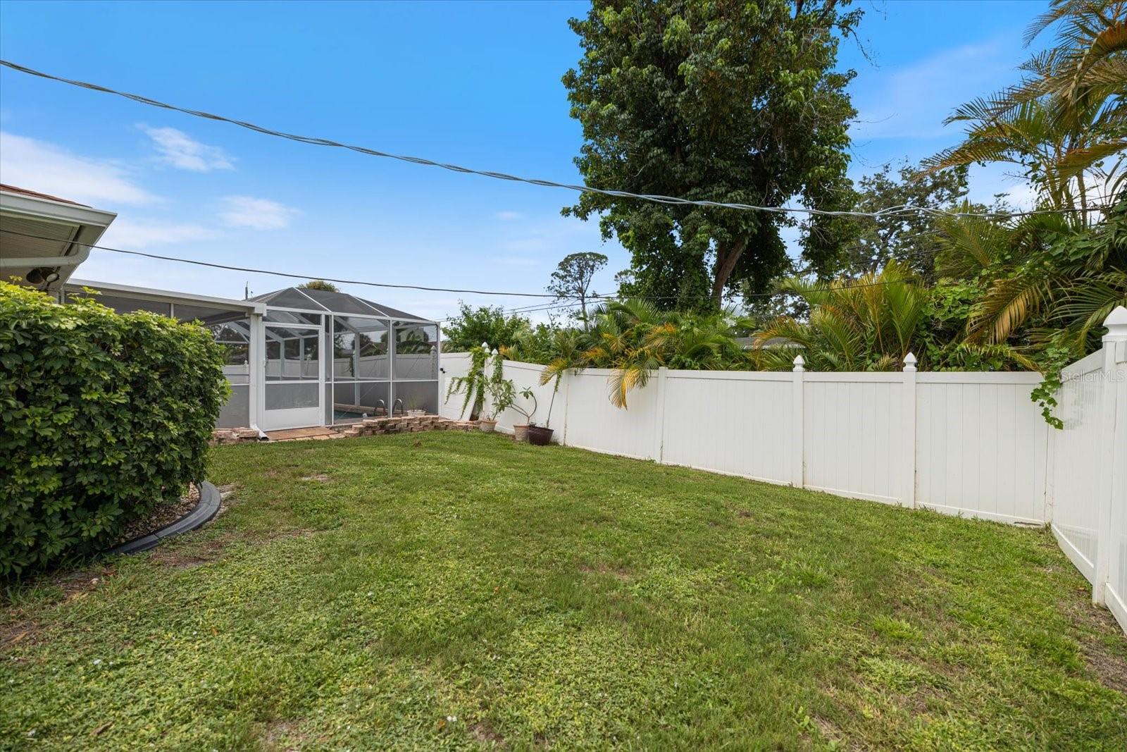 Image 32 of 41 For 2941 Datura Road