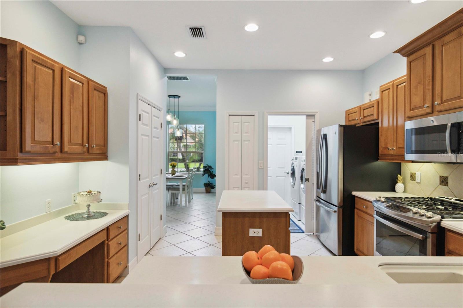 Image 13 of 65 For 6619 Pinefeather Court