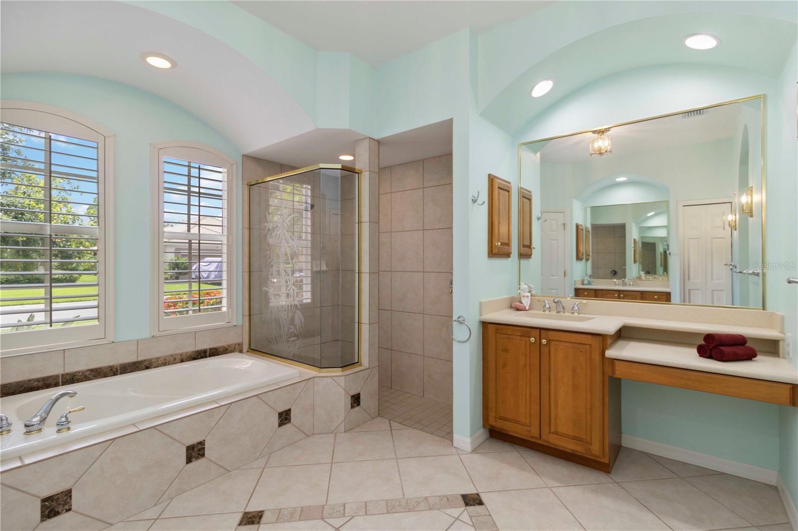 Image 20 of 65 For 6619 Pinefeather Court
