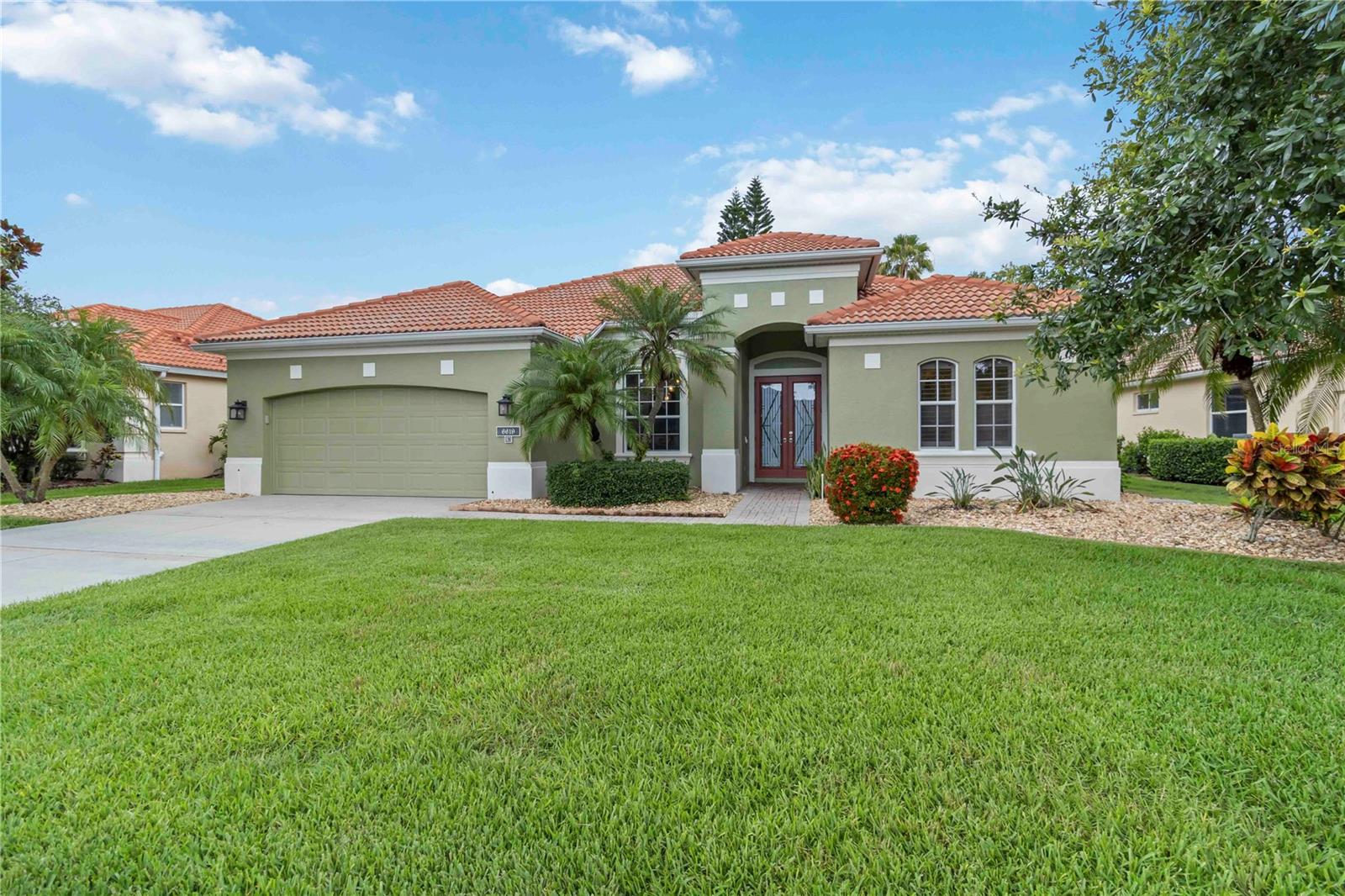 Image 62 of 65 For 6619 Pinefeather Court