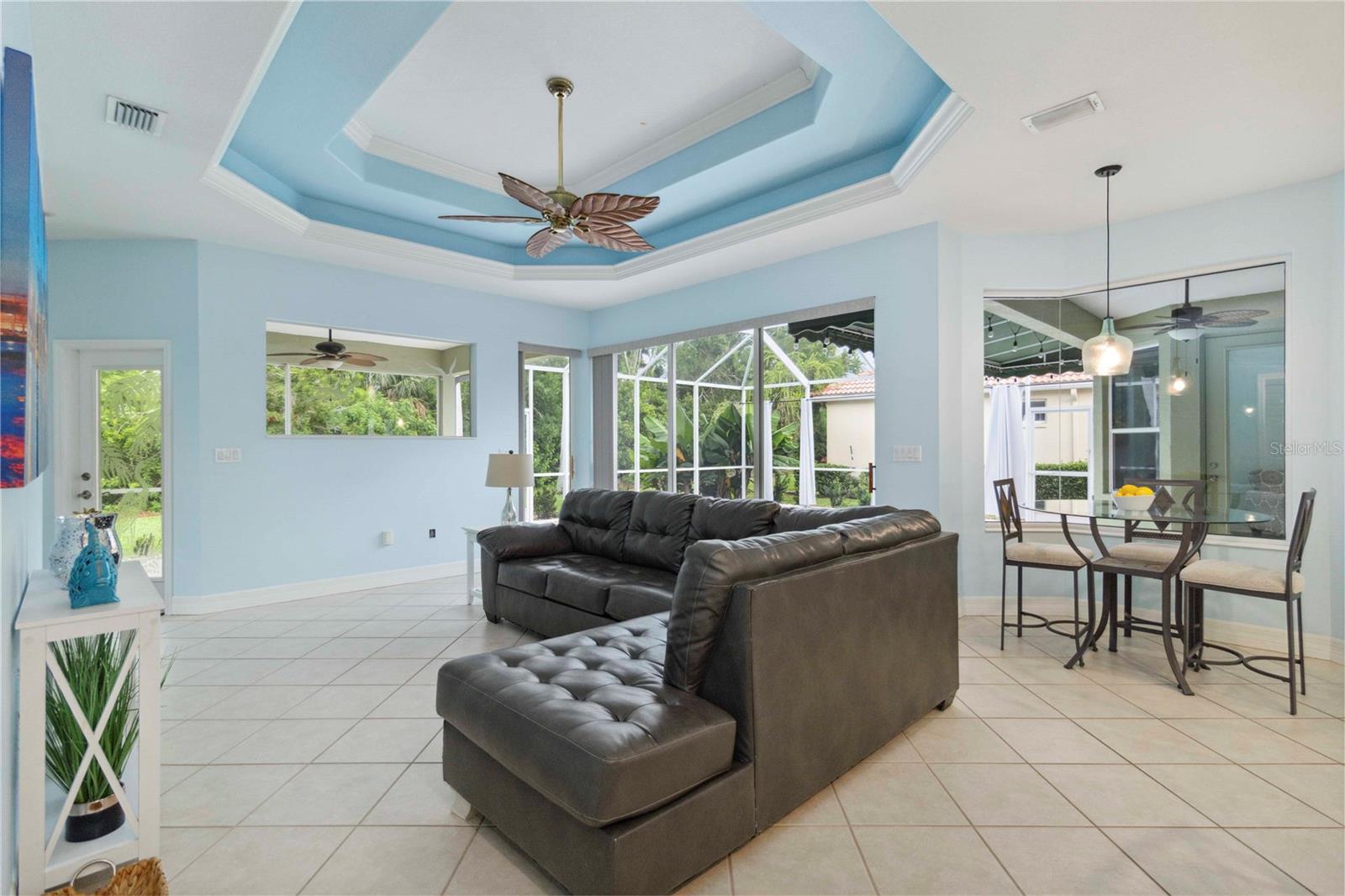 Image 9 of 65 For 6619 Pinefeather Court