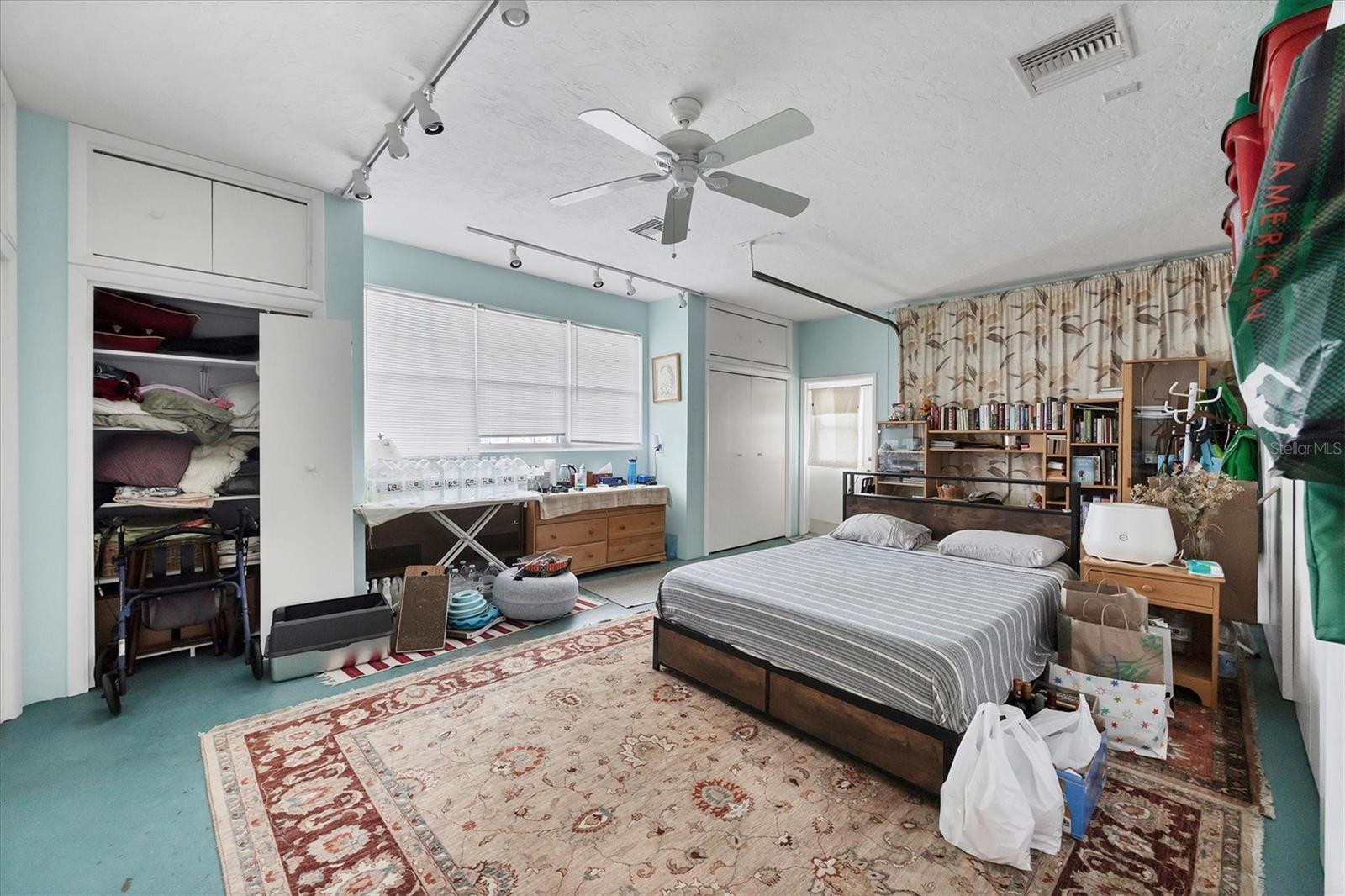 Image 15 of 28 For 612 Bayshore Road