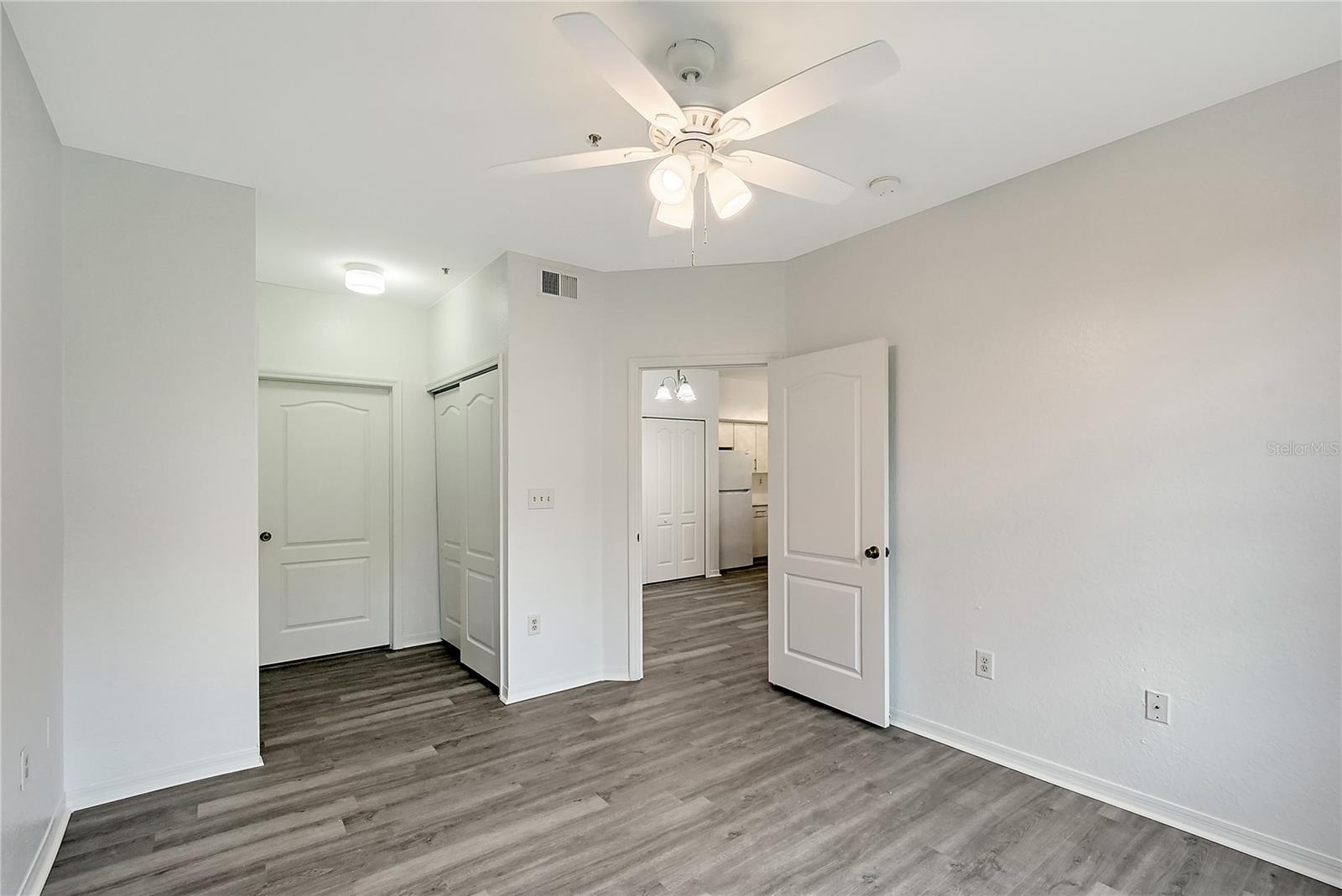 Image 33 of 37 For 4118 Central Sarasota Parkway 1624