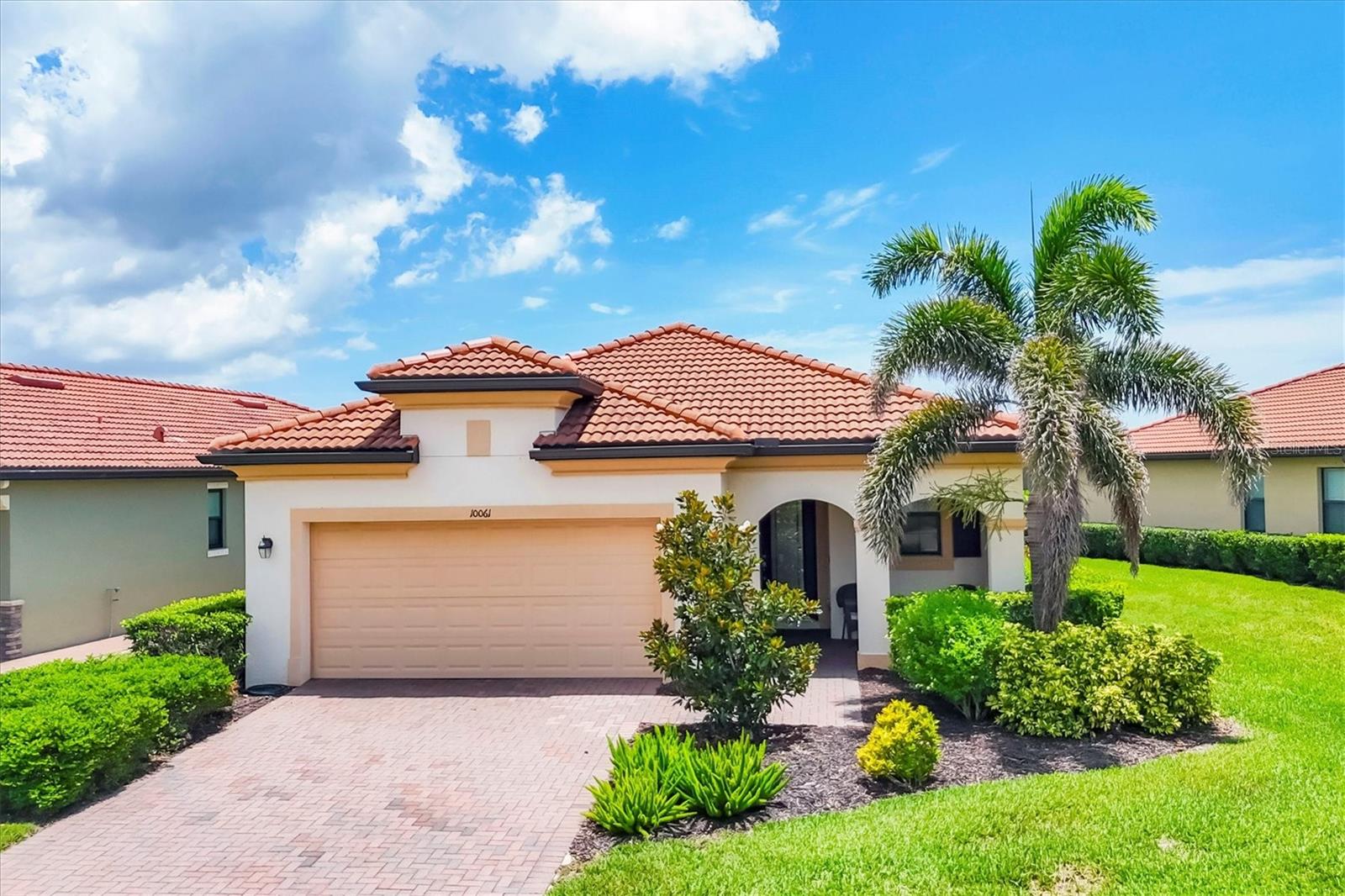 Details for 10061 Cozy Grove Drive, VENICE, FL 34293