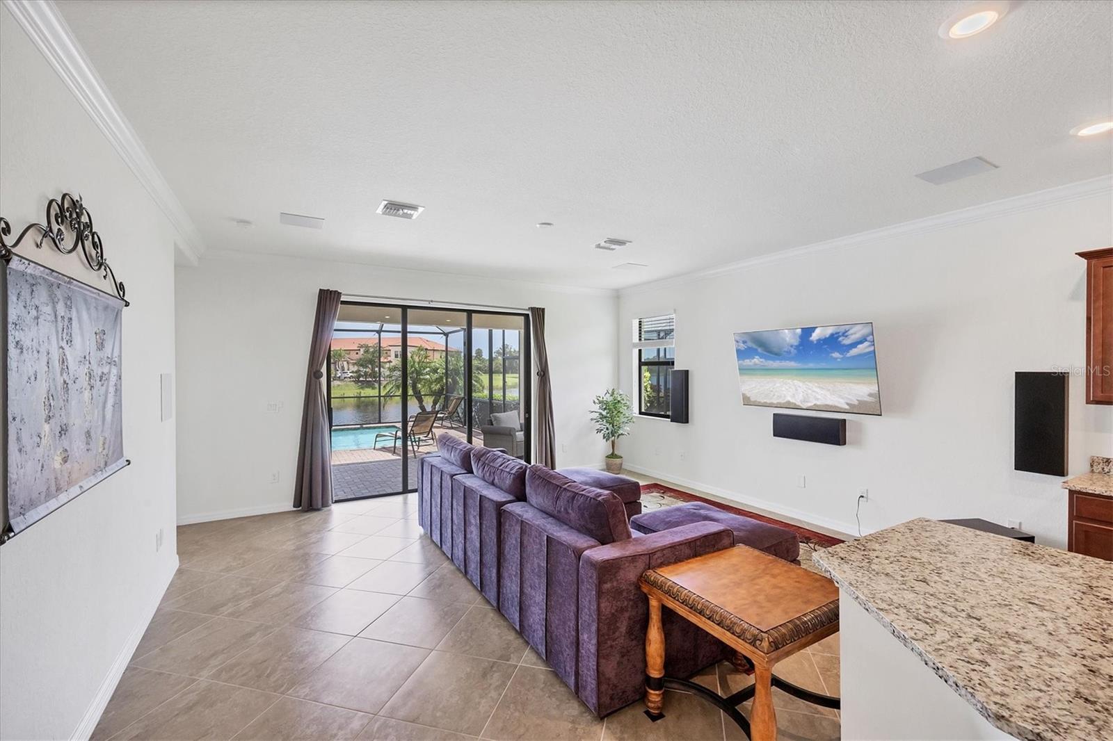 Image 10 of 100 For 10061 Cozy Grove Drive