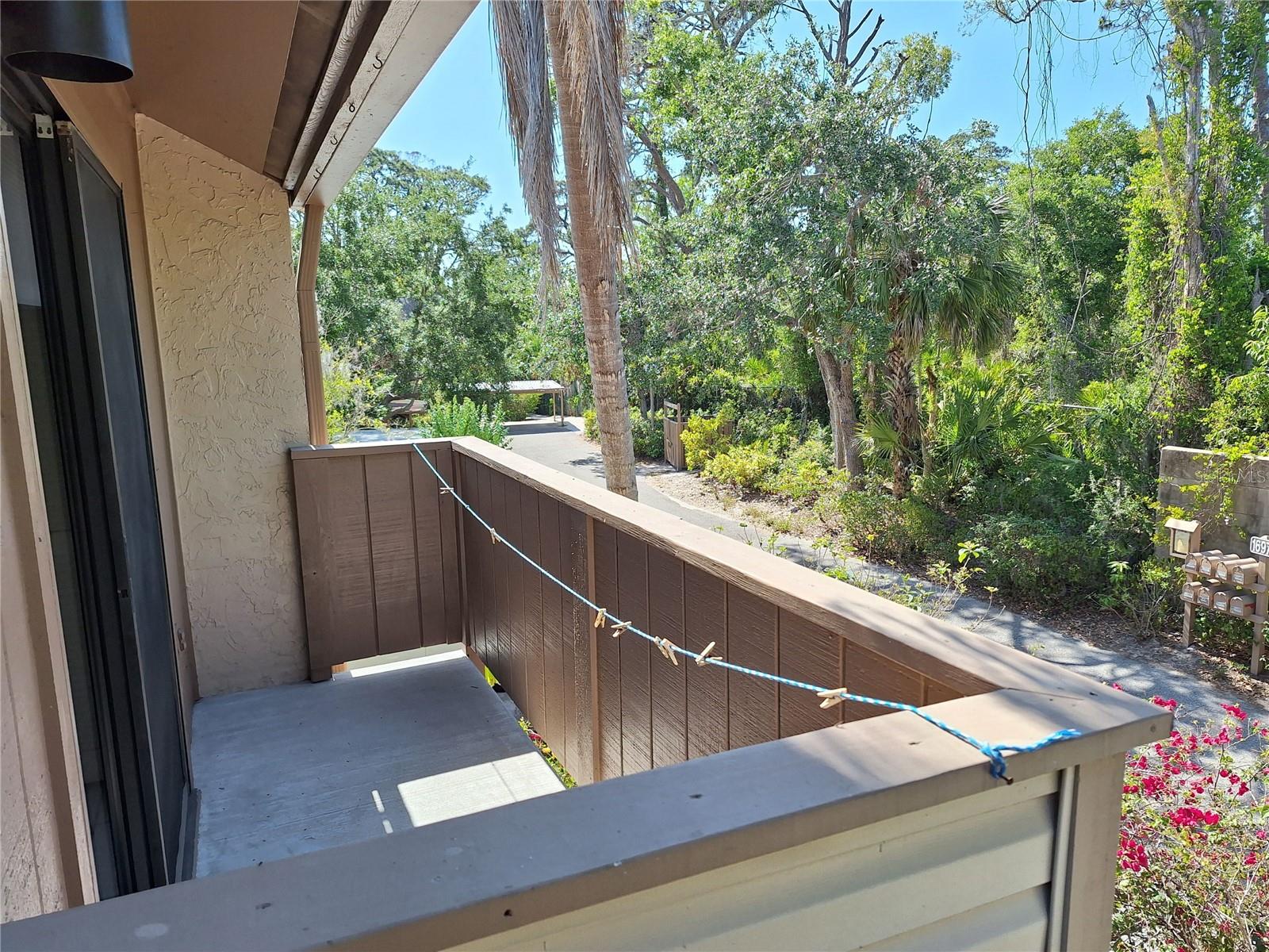 Image 18 of 24 For 1697 Brookhouse Circle 217