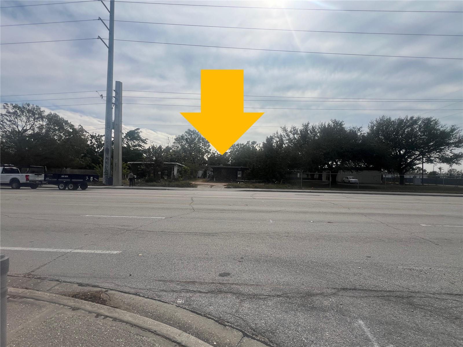 Image 3 of 3 For 3010 17th Street
