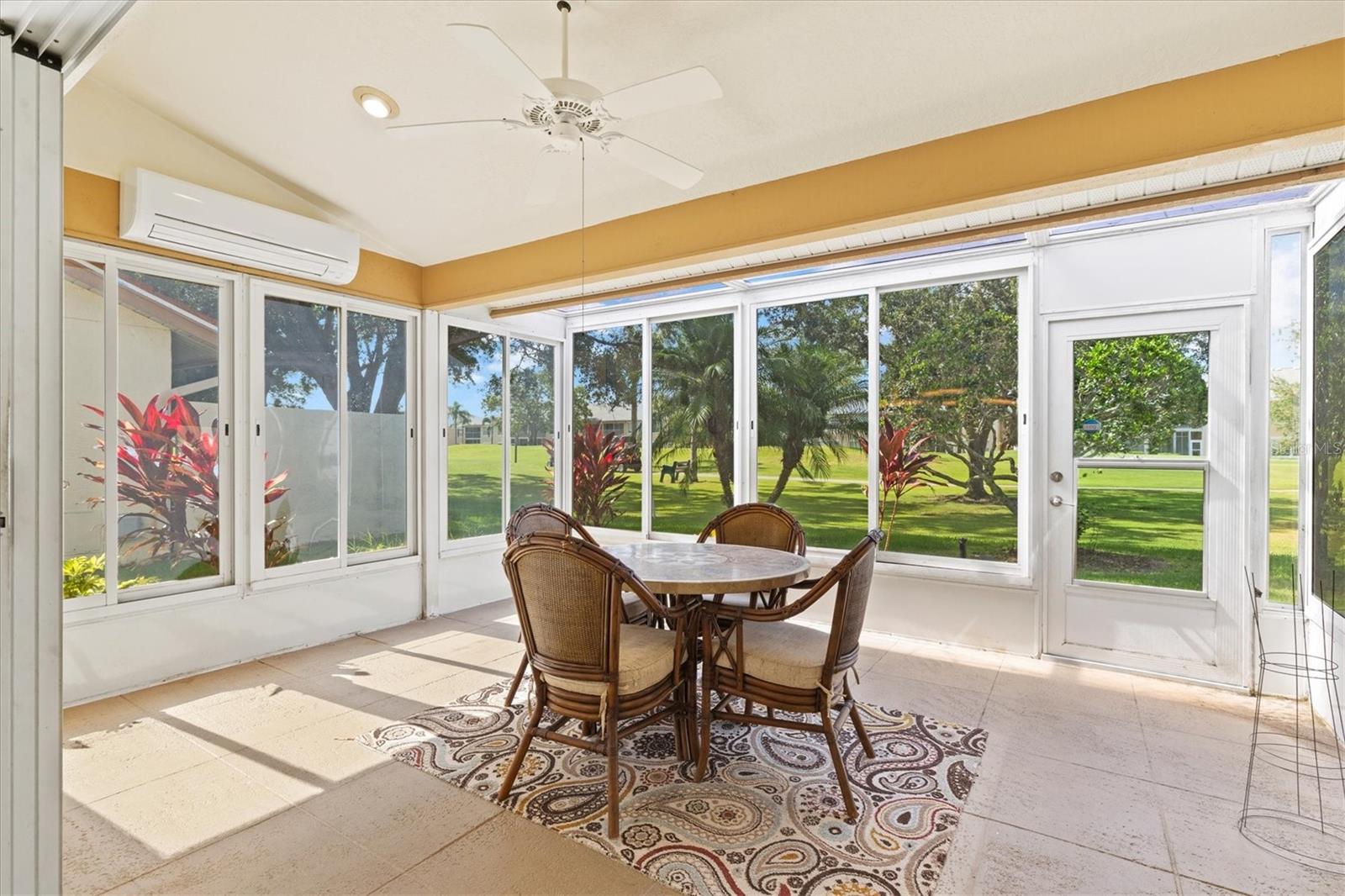 Image 16 of 91 For 4114 Murfield Drive E