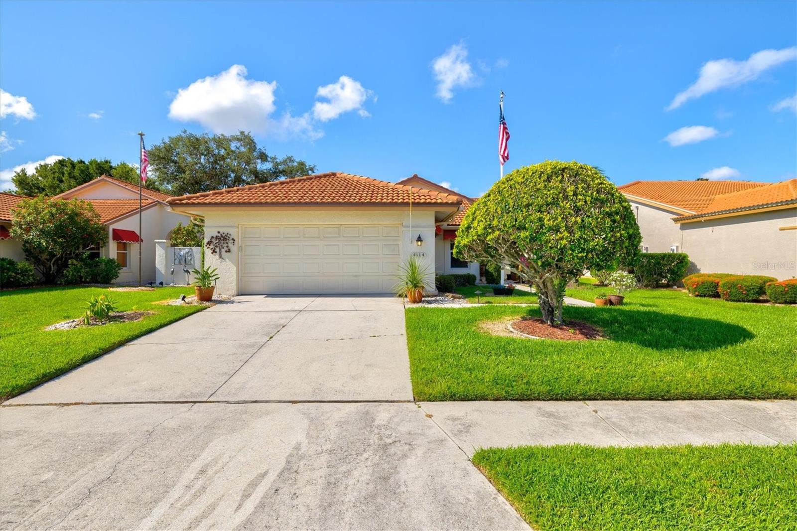 Image 2 of 91 For 4114 Murfield Drive E