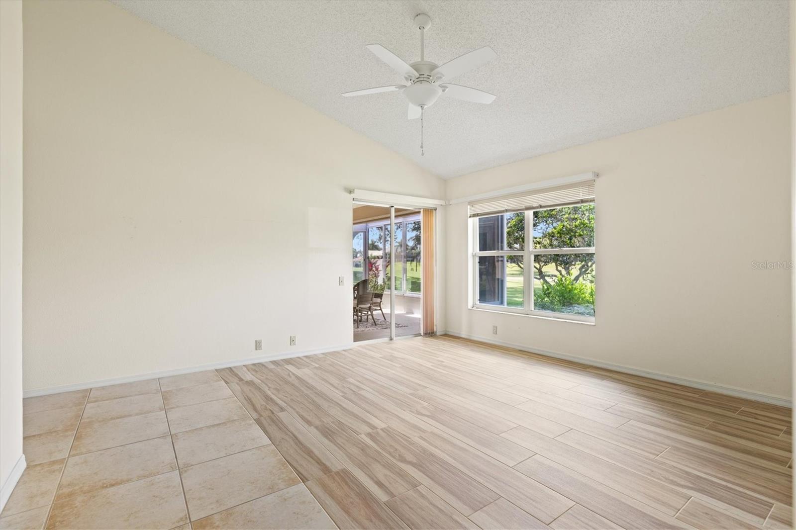 Image 28 of 91 For 4114 Murfield Drive E