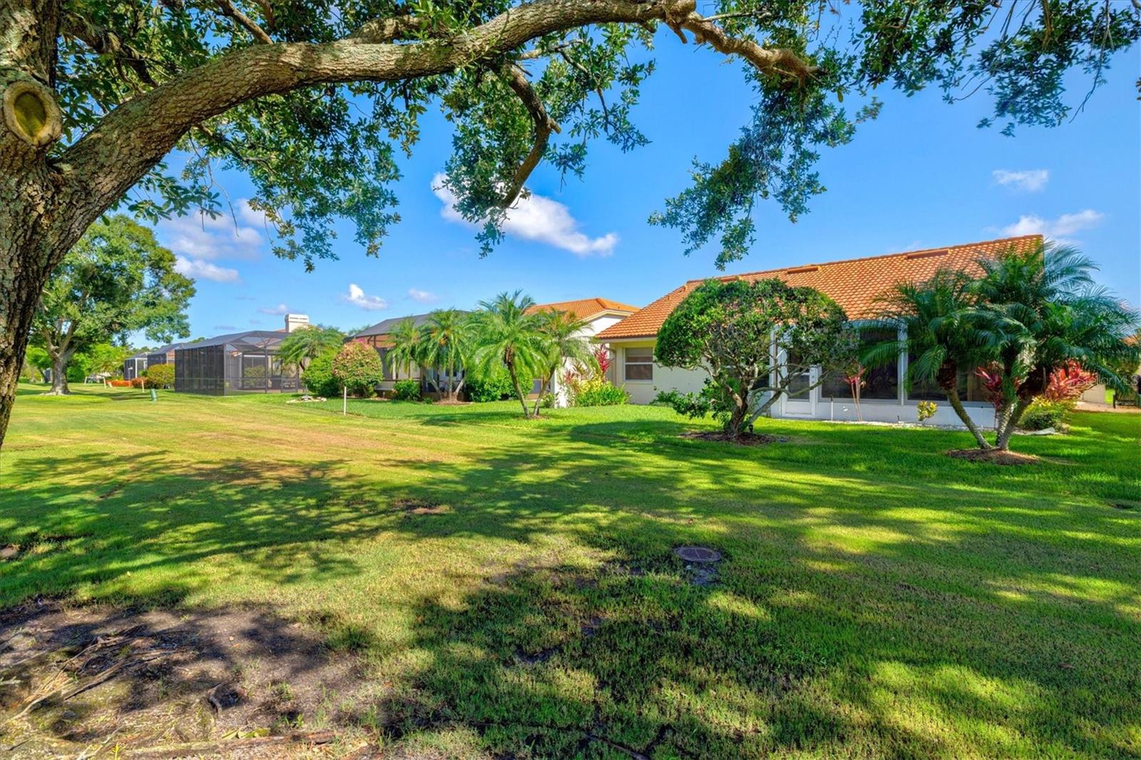 Image 38 of 91 For 4114 Murfield Drive E
