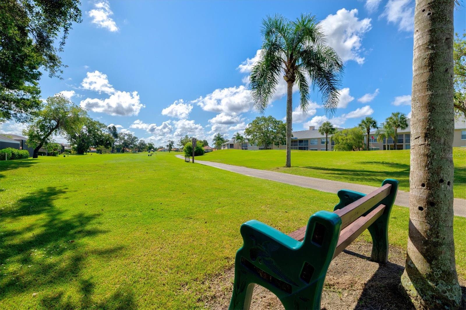 Image 39 of 91 For 4114 Murfield Drive E