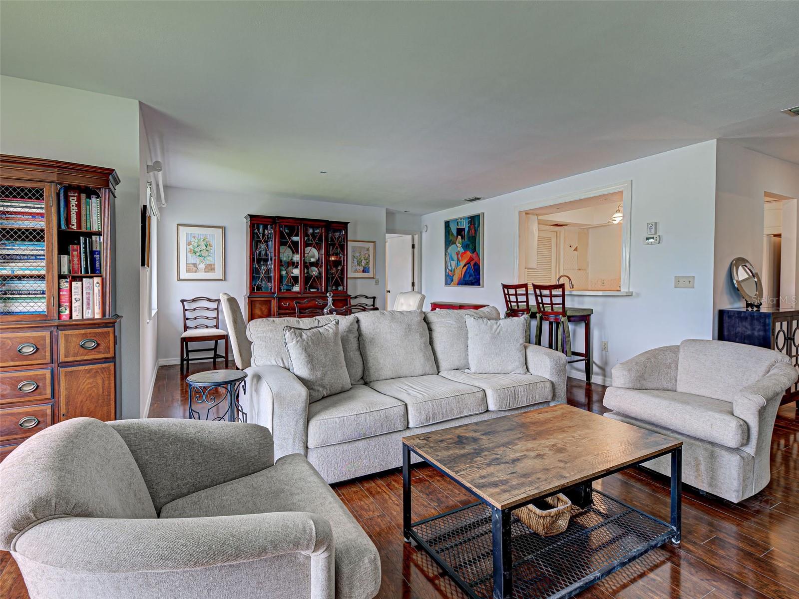 Image 28 of 65 For 800 Capri Isles Boulevard 235