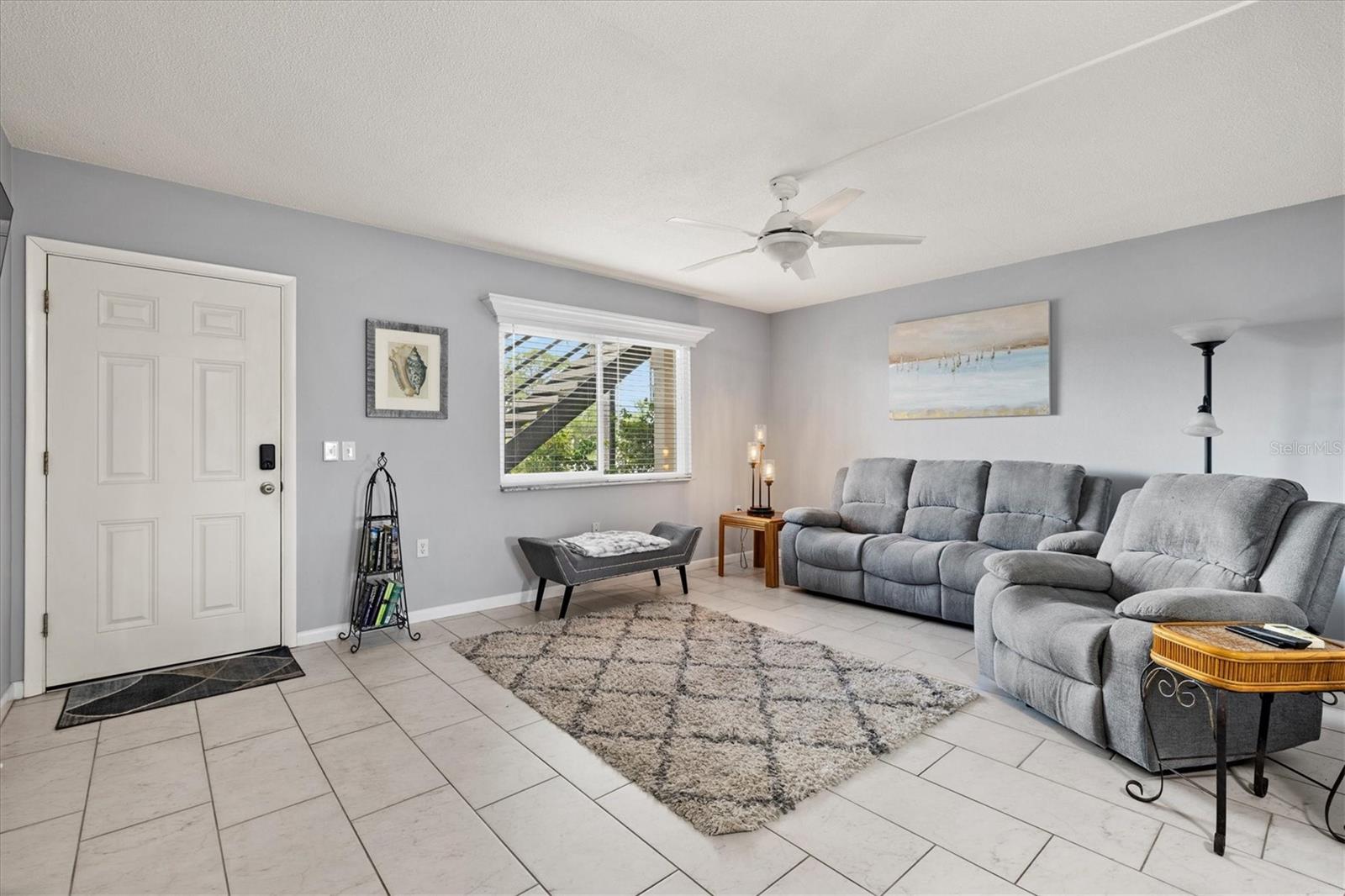 Image 9 of 39 For 614 Guild Drive 10