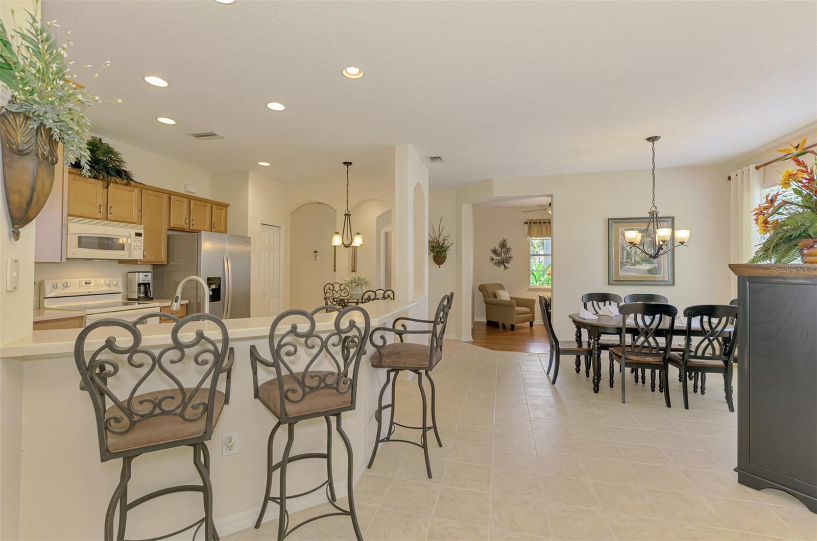 Image 14 of 78 For 9361 Carnaby Drive
