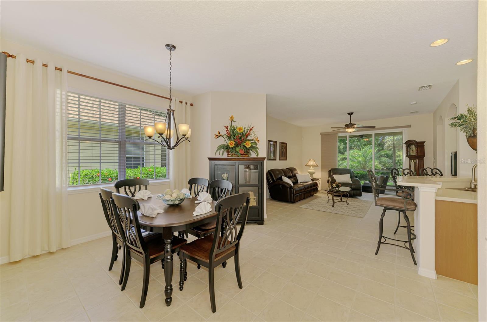 Image 17 of 78 For 9361 Carnaby Drive