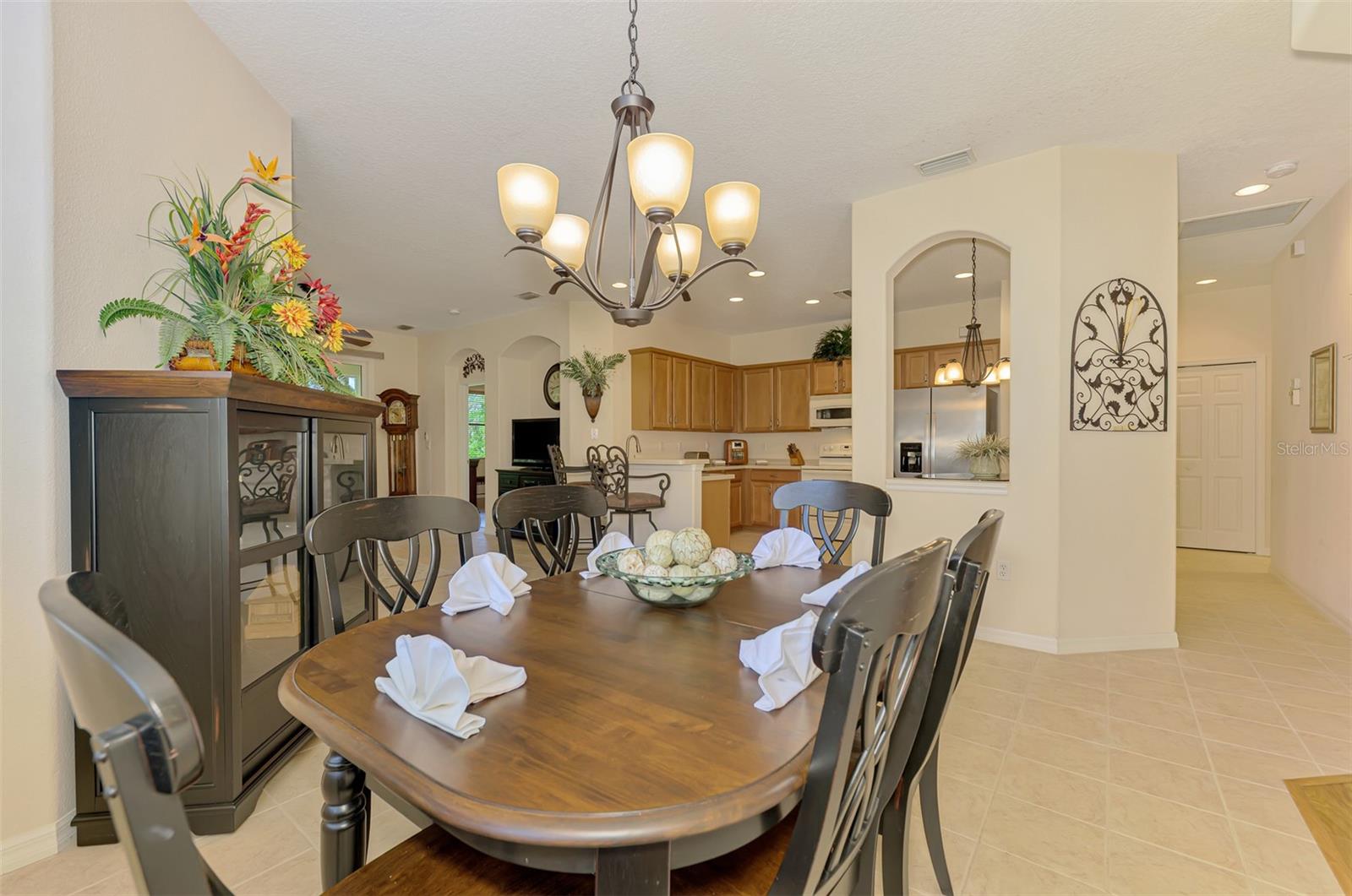 Image 18 of 78 For 9361 Carnaby Drive