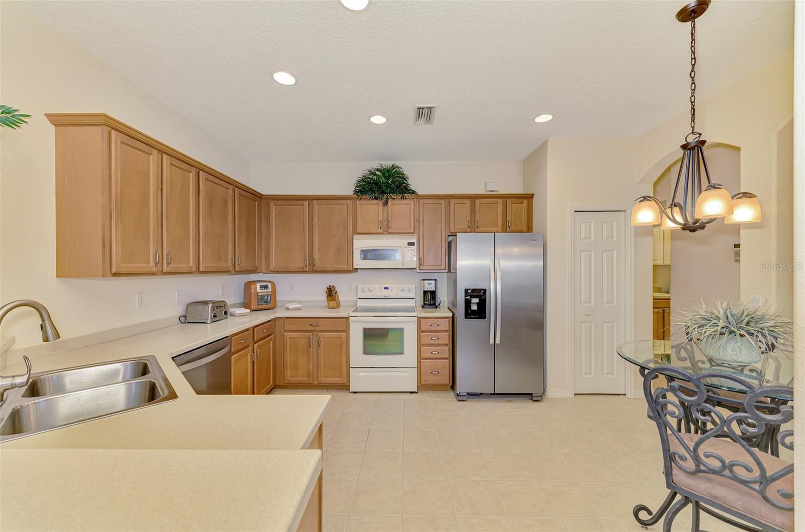 Image 19 of 78 For 9361 Carnaby Drive