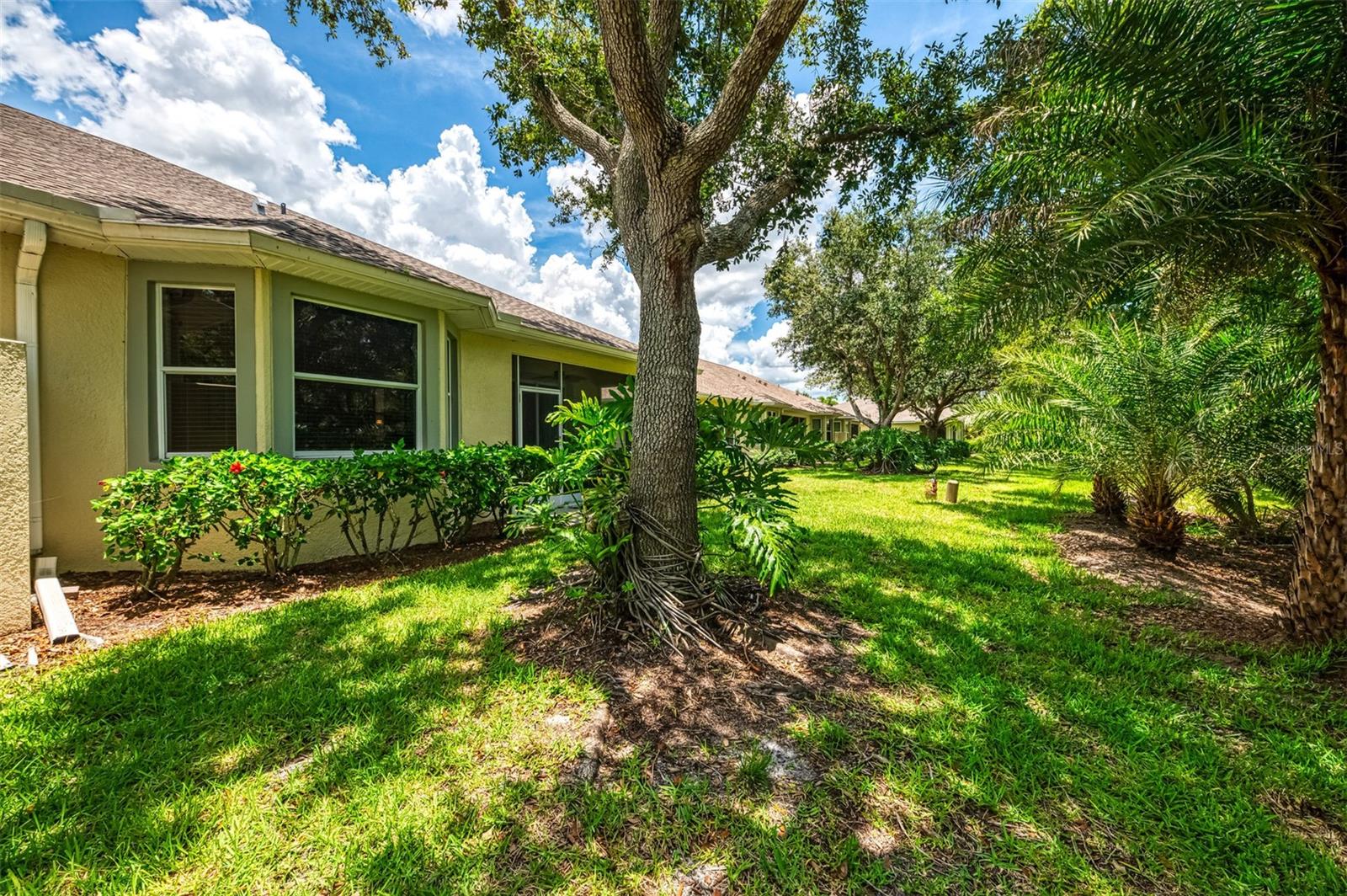 Image 43 of 78 For 9361 Carnaby Drive