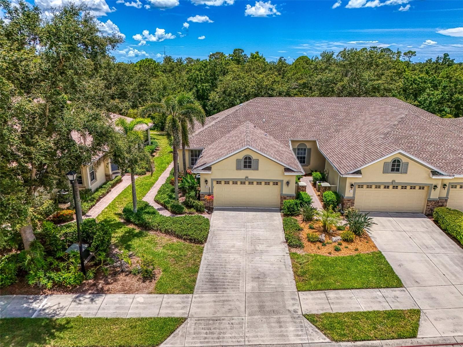 Image 7 of 78 For 9361 Carnaby Drive