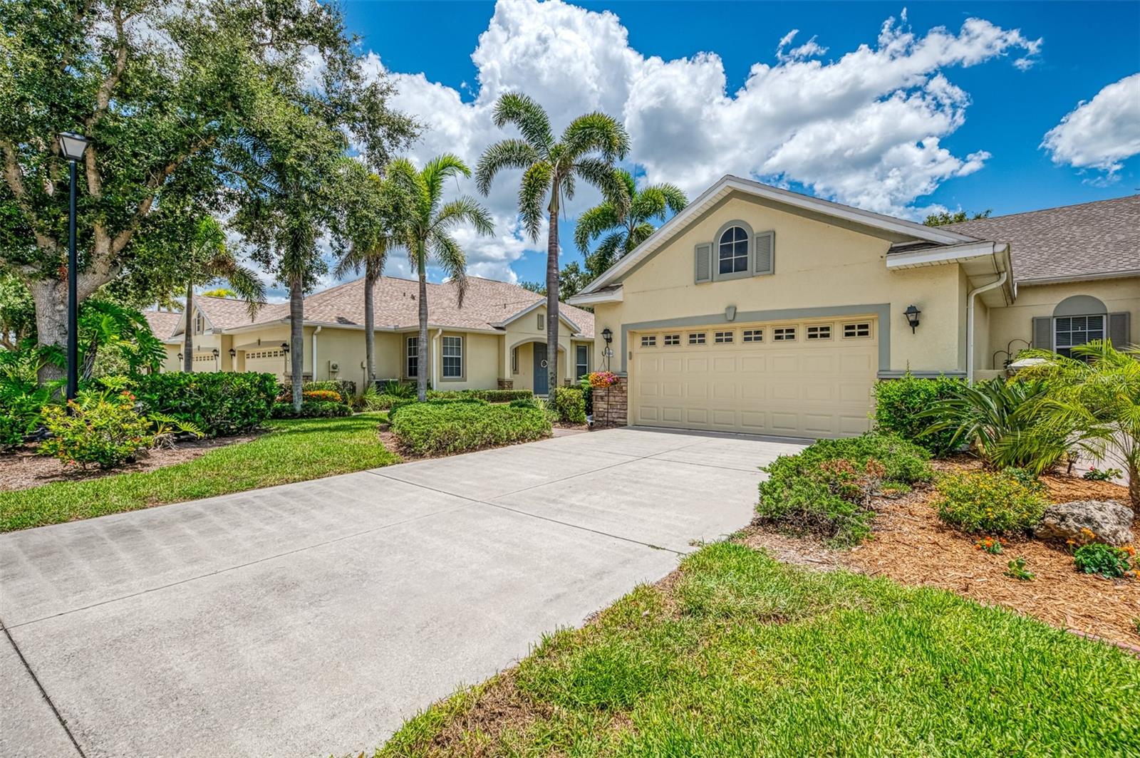 Image 9 of 78 For 9361 Carnaby Drive