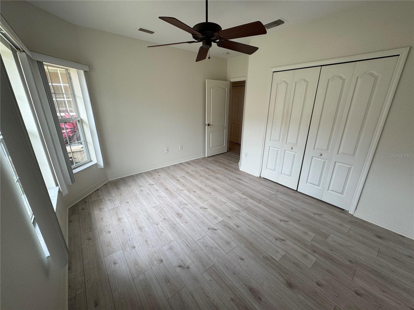 Image 14 of 17 For 315 Auburn Woods Circle