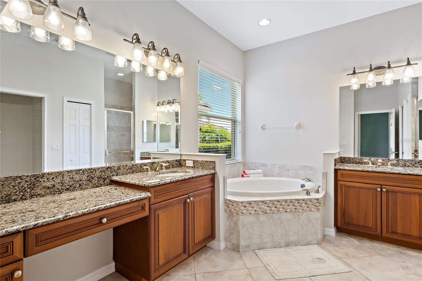 Image 14 of 21 For 134 Savona Way