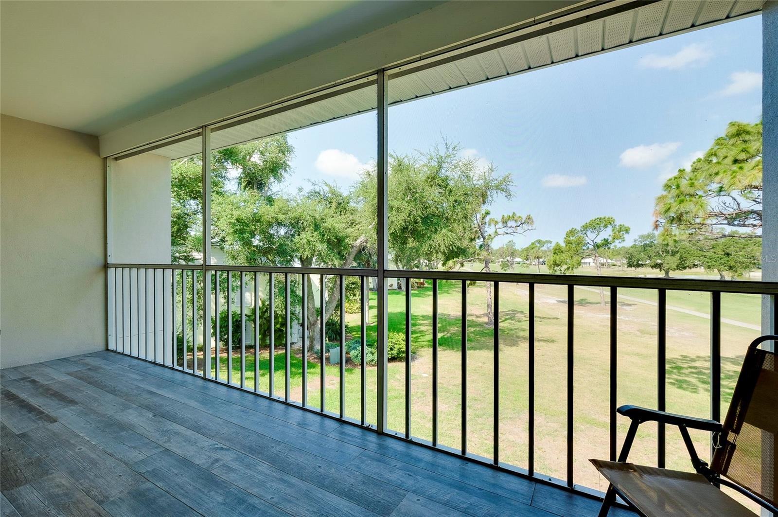 Image 24 of 45 For 437 Cerromar Lane 513
