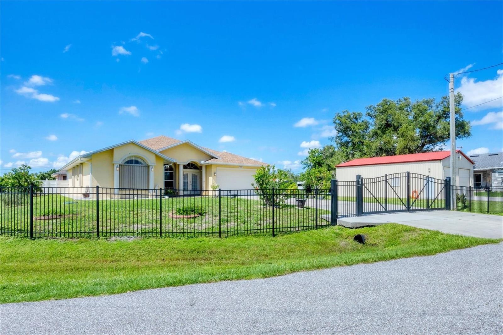 Image 2 of 29 For 102 Bayamo Drive