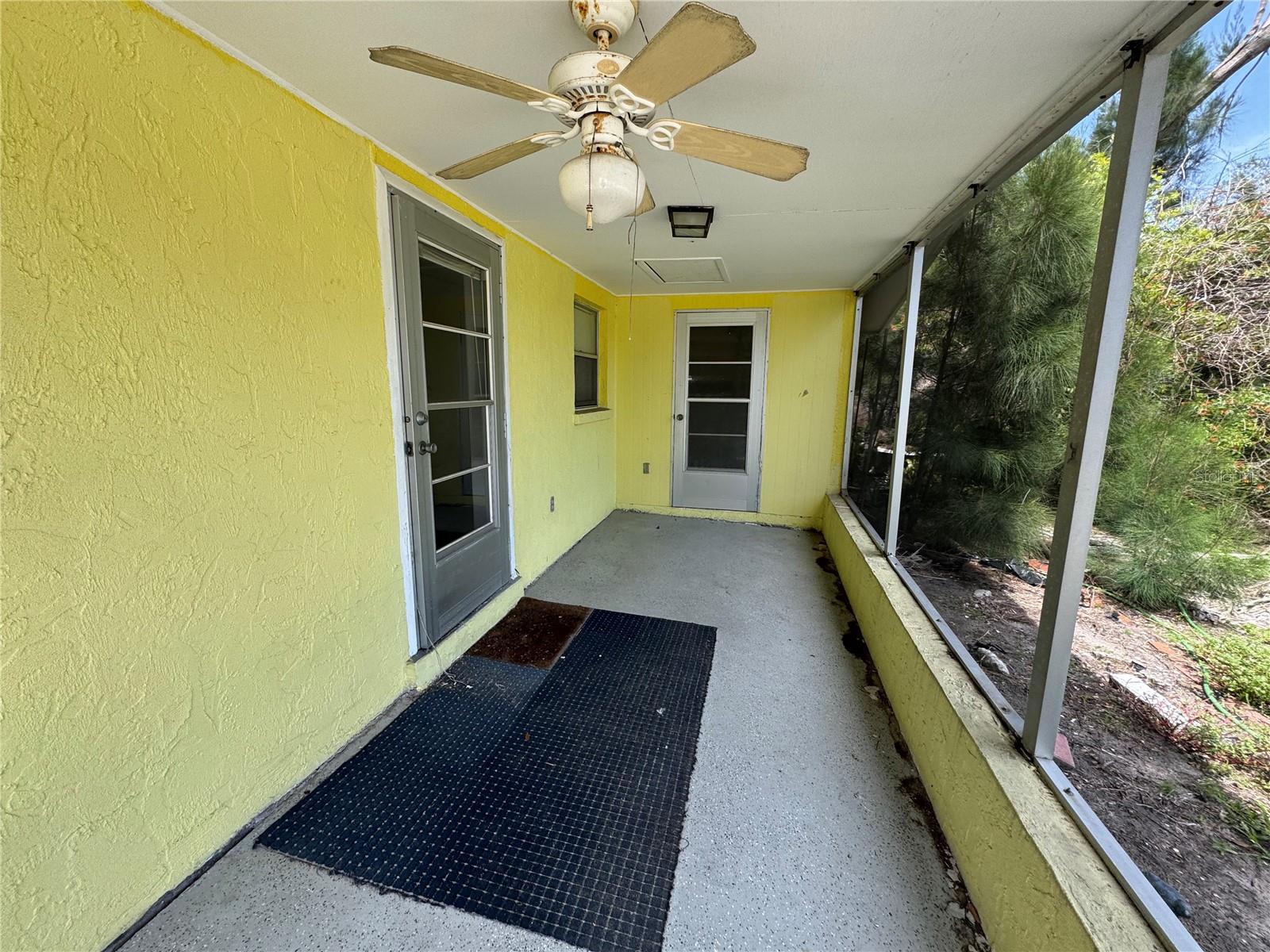 Image 3 of 9 For 415 Albee Road W 6