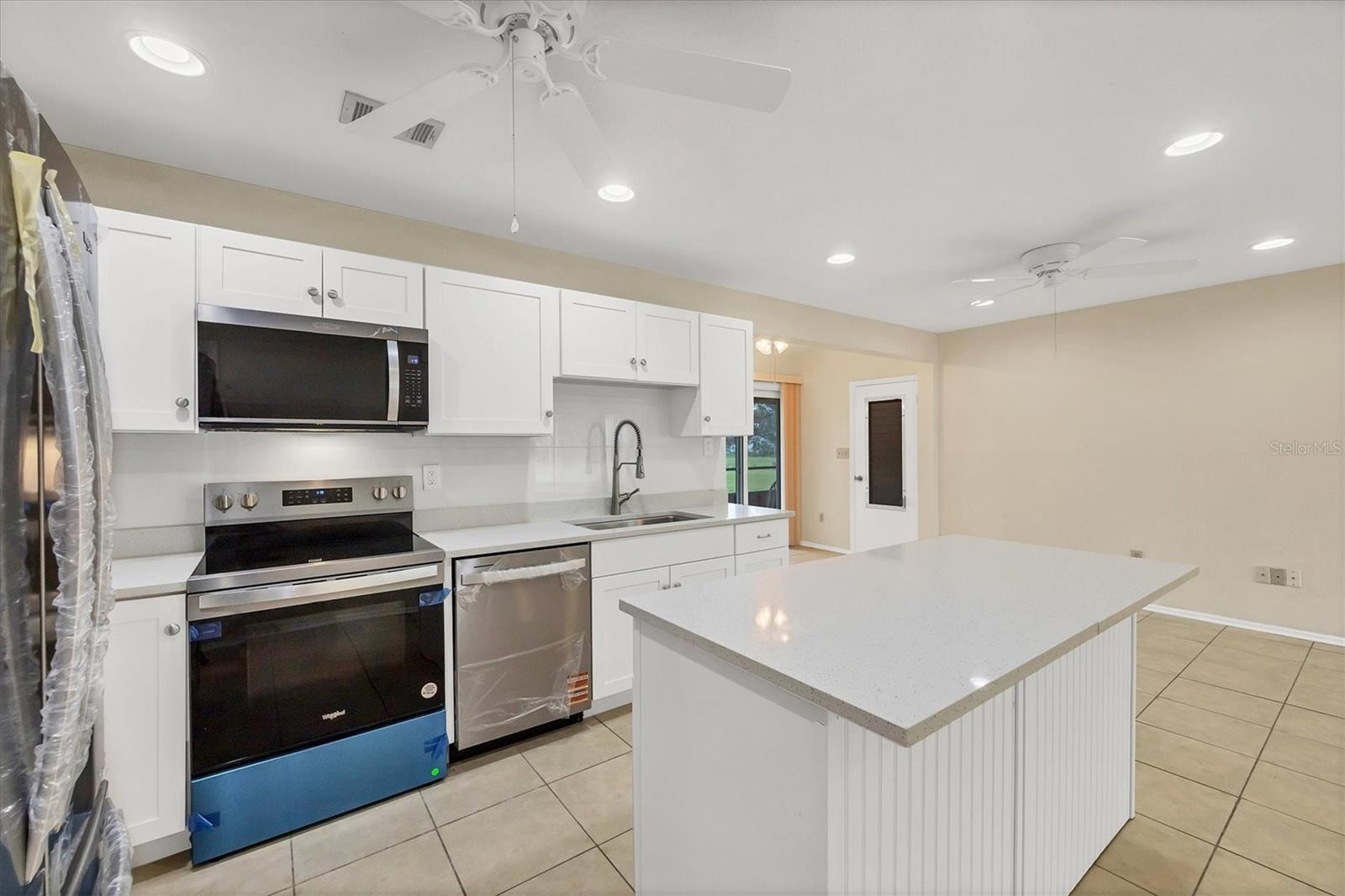 Image 3 of 22 For 5439 Kenwood Drive